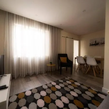 Heart Of Cedofeita Oporto